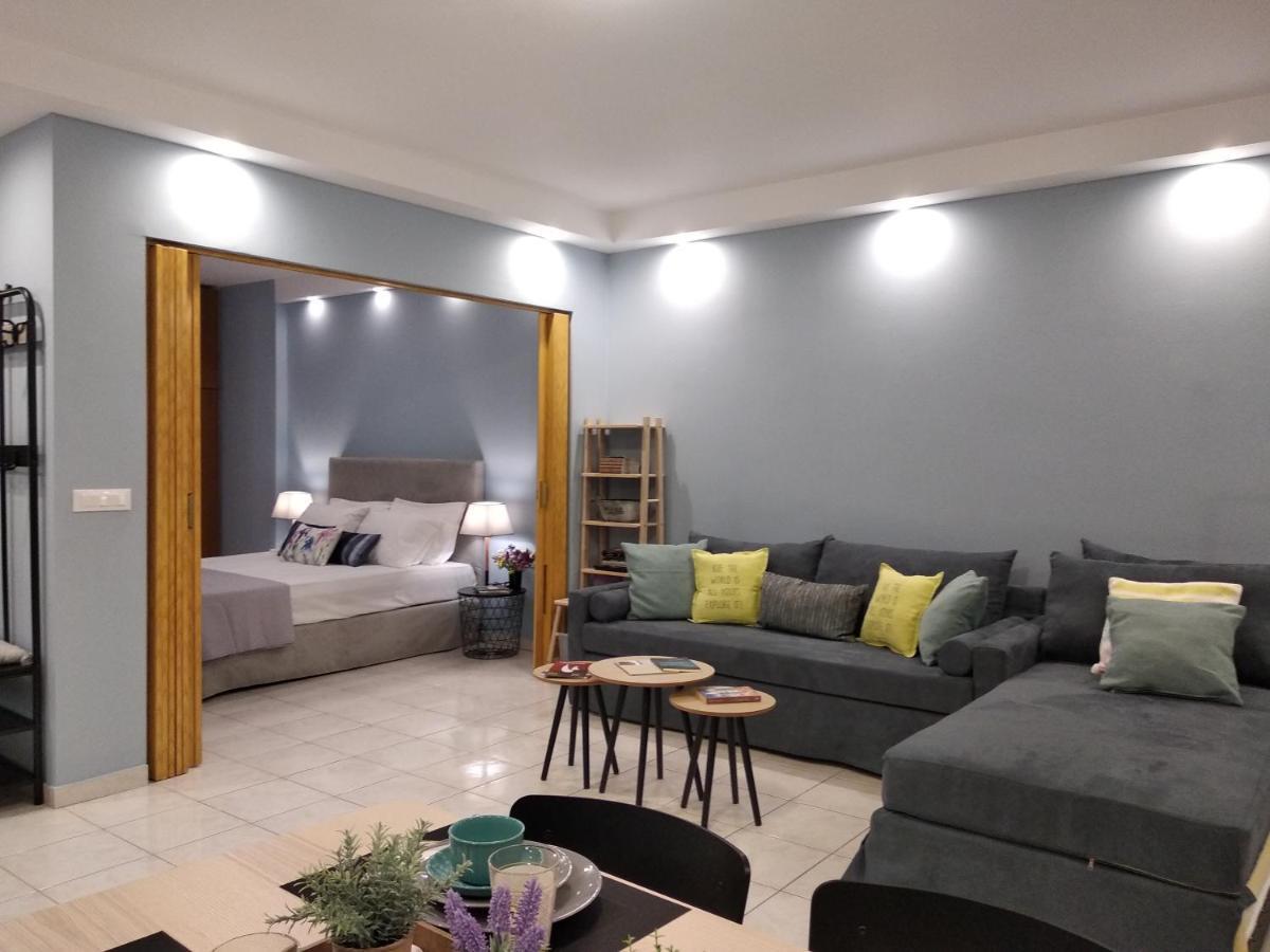 Light Blue Apartment イラクリオン エクステリア 写真